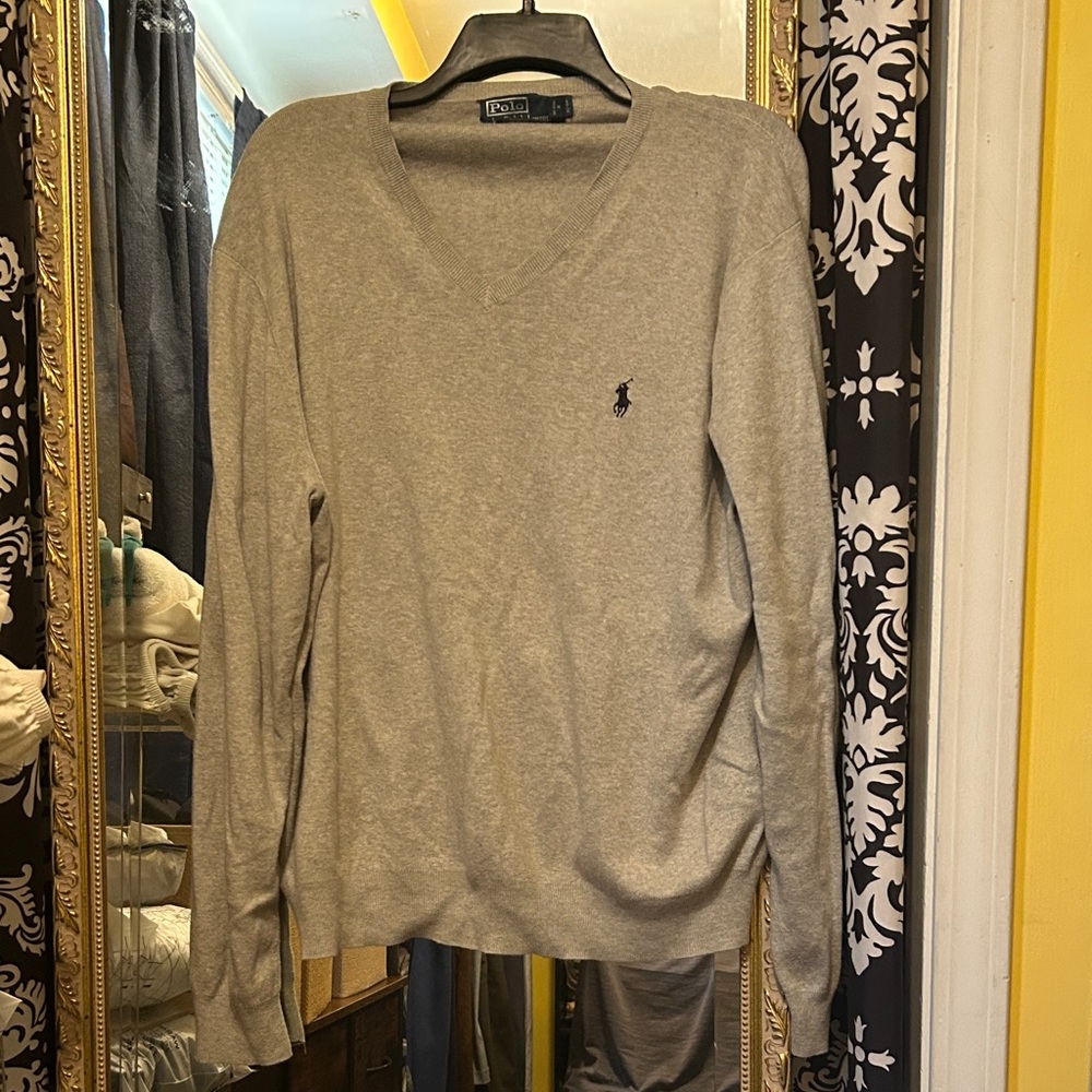 Polo Ralph Lauren Men's Gray V-Neck Sweater
